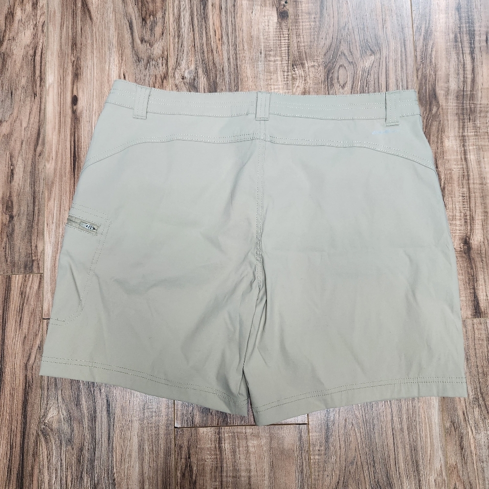 Women's Eddie Bauer shorts size 16